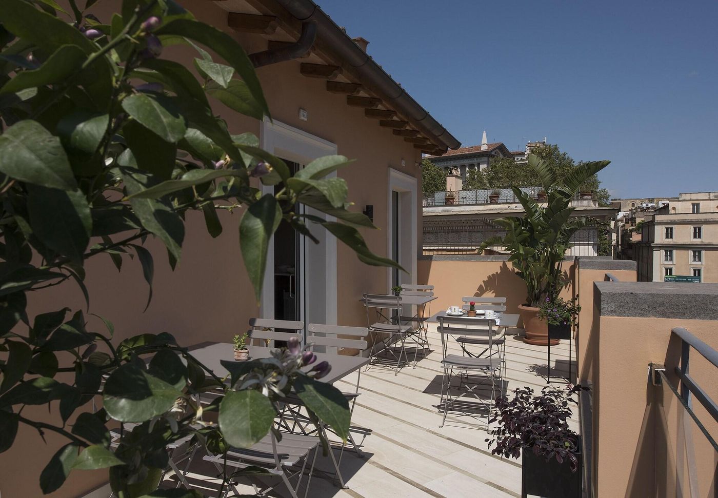 Palazzo-Caruso-Terrace-8