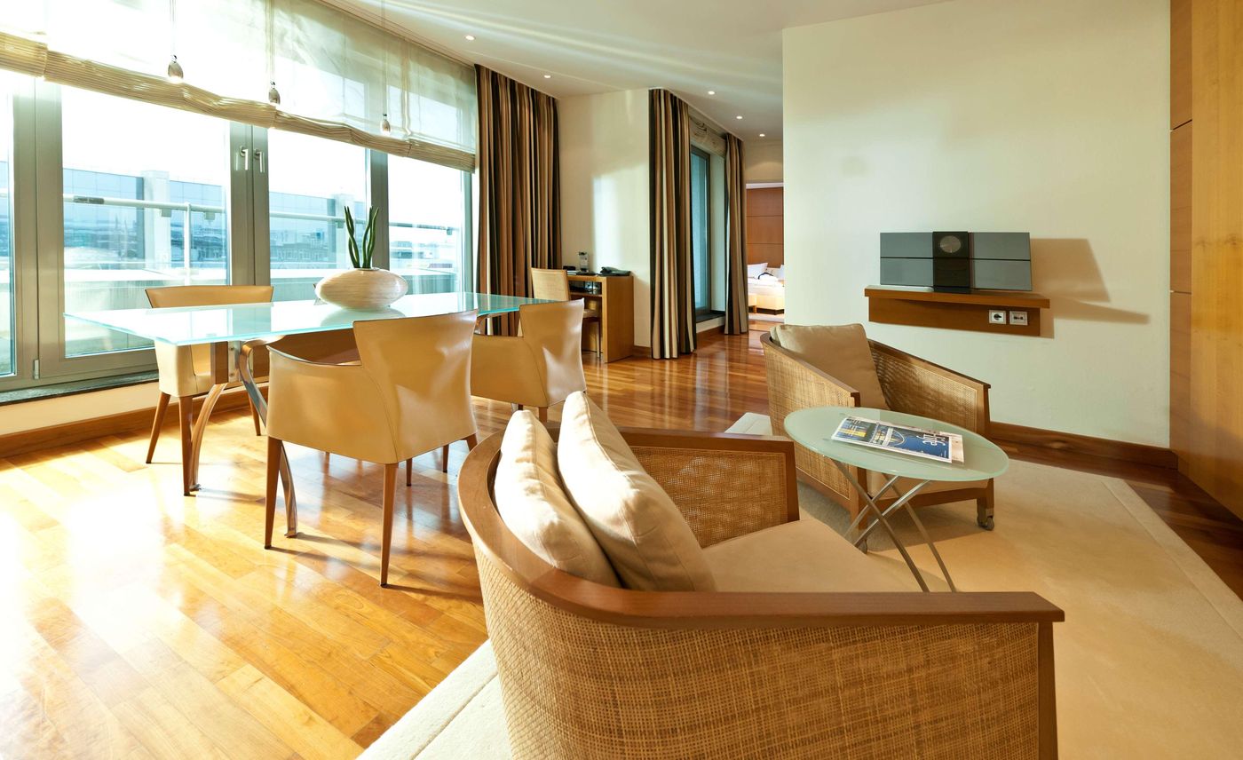 Dorint-an-der-Messe-Koeln-Room-6