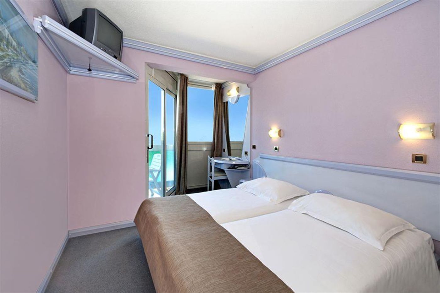 Hotel-Plavi-Plava-Laguna-Room-17