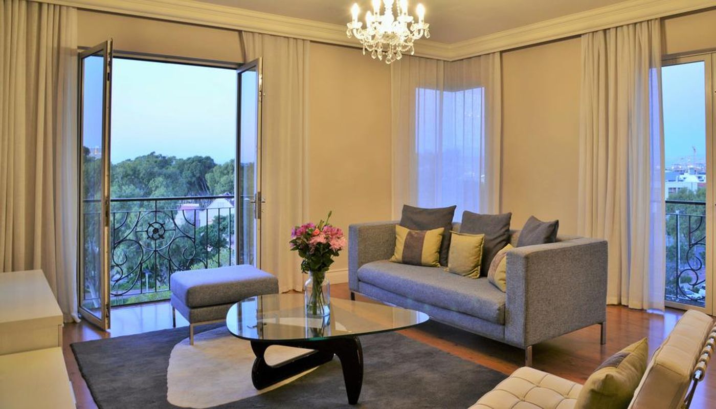 Cape Royale Luxury Hotel