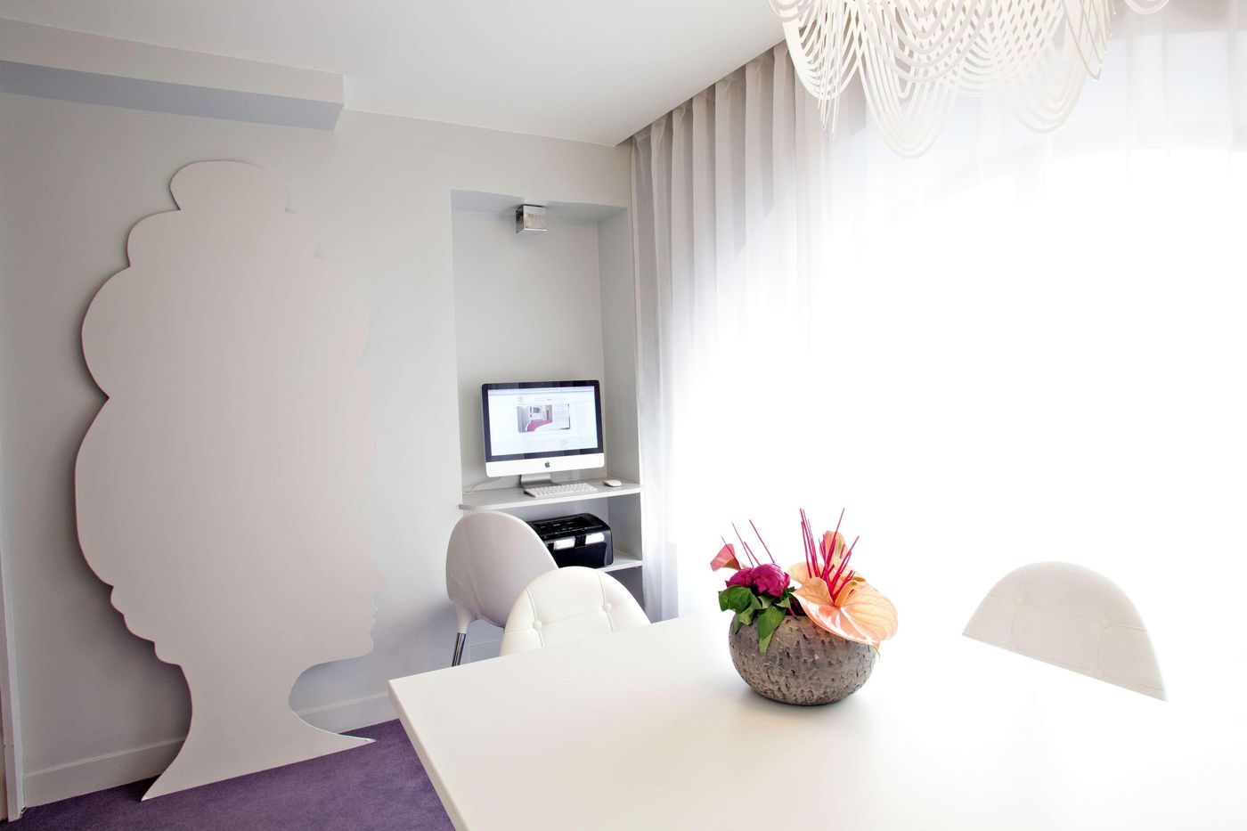 Elysee-Secret-Lobby-19