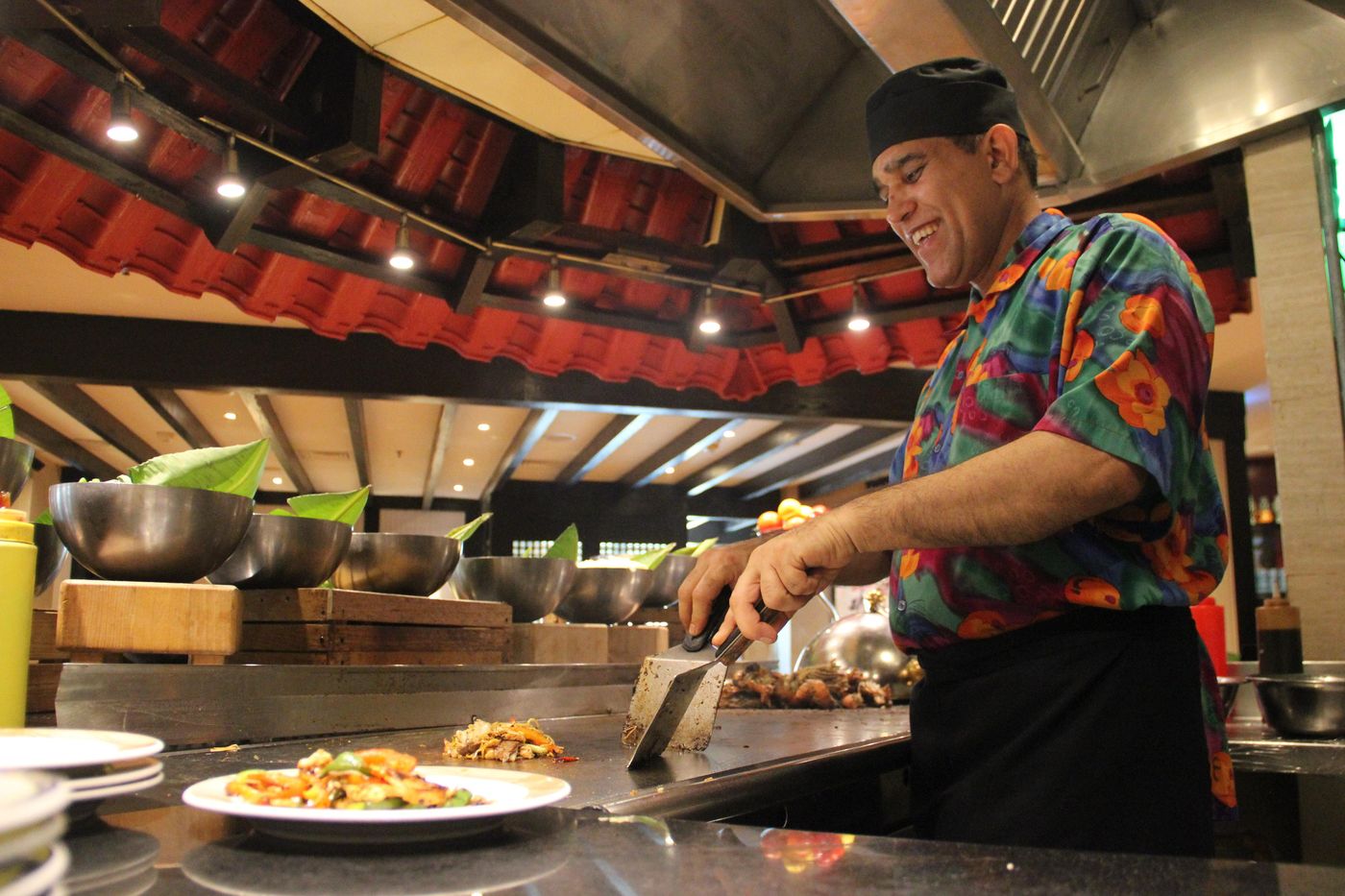 Hotel-Crowne-Plaza-Deira-Restaurant-44