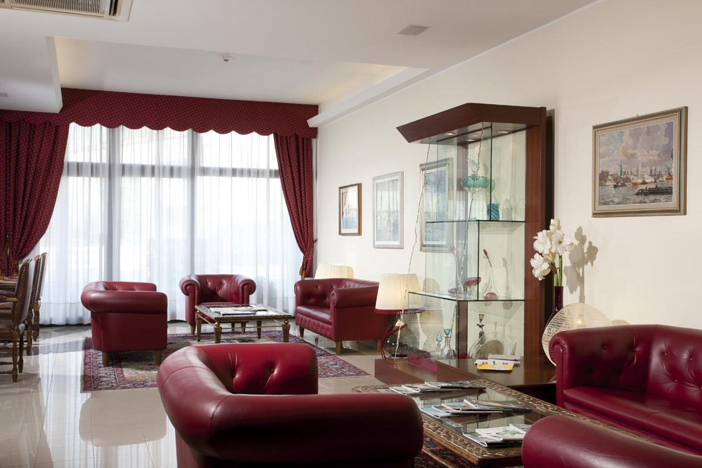 Best Western Titian Inn Hotel Venice Airport-Italy-Tessera-Lobby-9