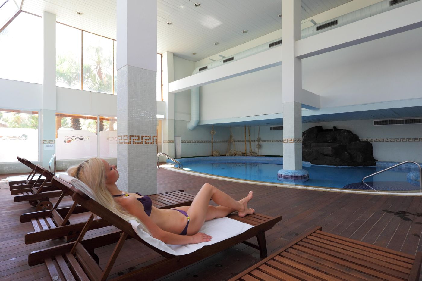 Palas-Pineda-Sports-and-Entertainment-74