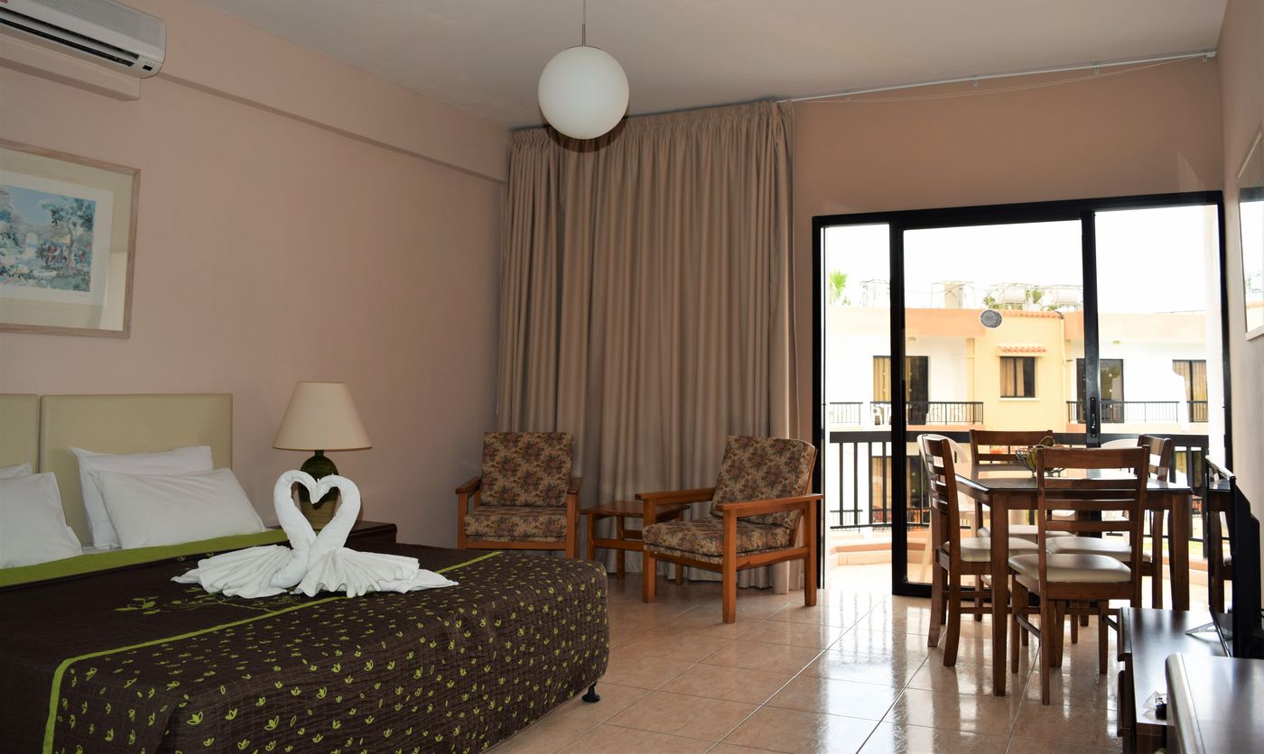 Anna-Hotel-Apartments-Room-19