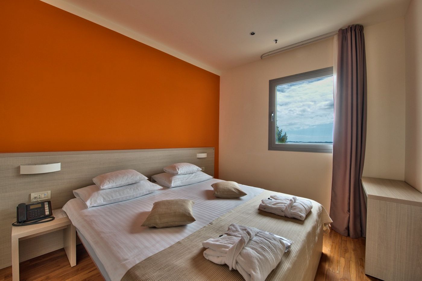 Crvena-Luka-Hotel---Resort-Room-26