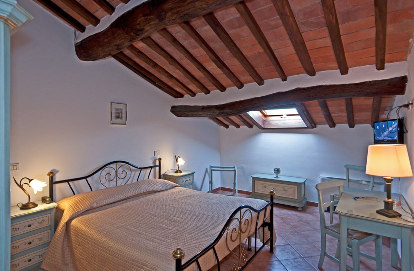Villa-Cheli-Room-14
