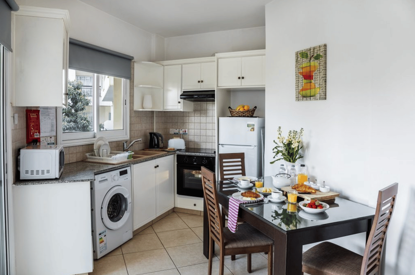 Artemis Cynthia Complex