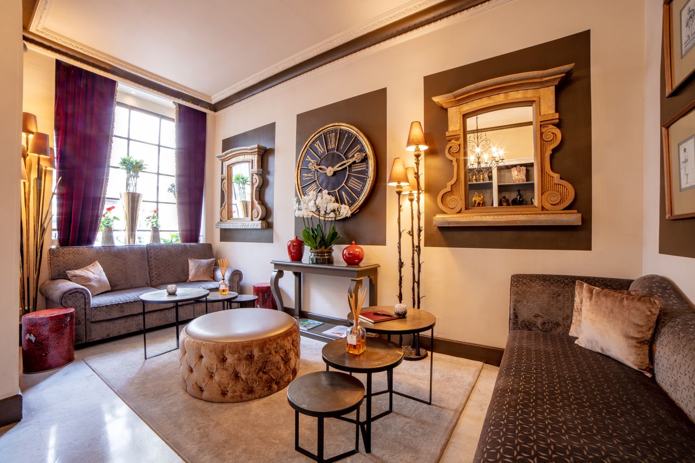 Le-Cavendish-Lobby-31