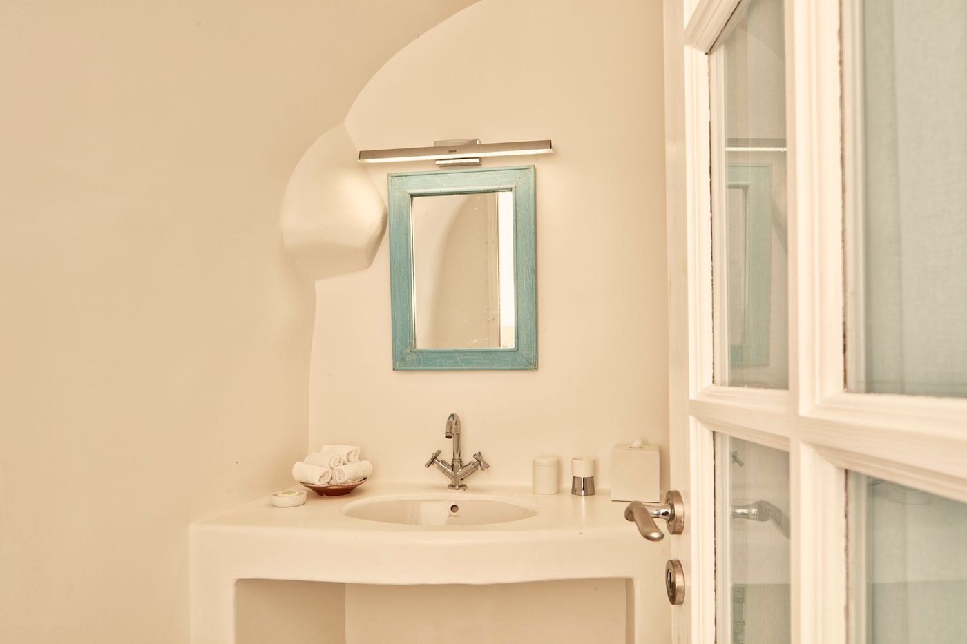 Chromata-Apartments---Adults-Only-Room-28