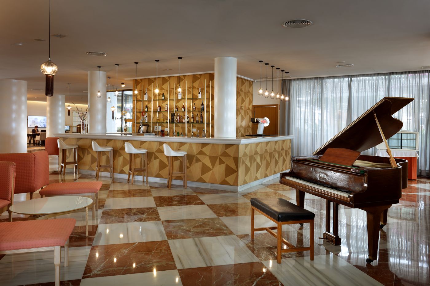 Palladium-Hotel-Palmyra-Bar-33