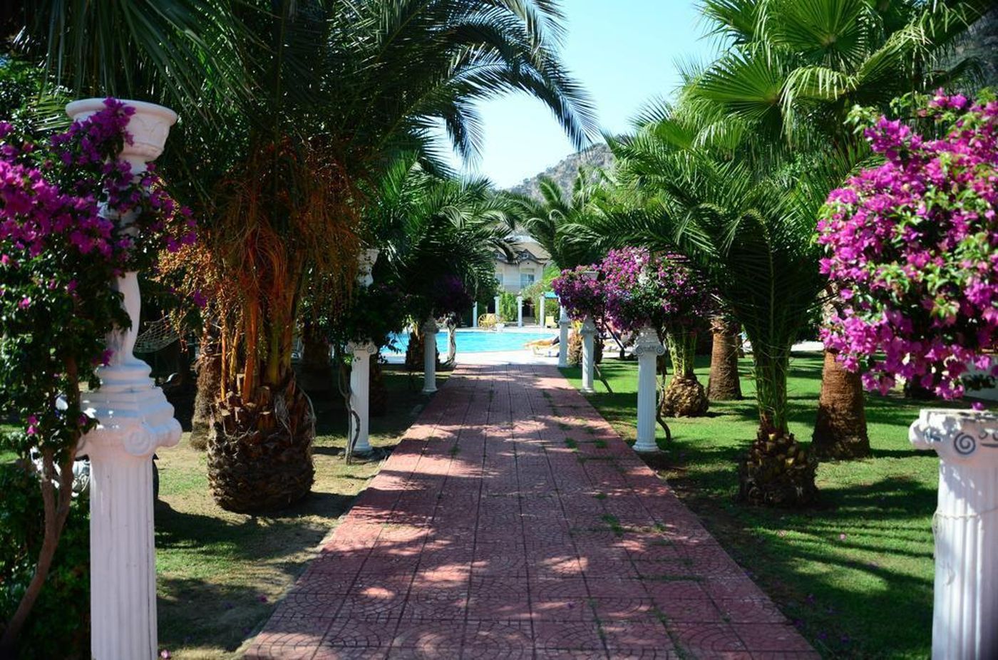 Club-Hotel-Keskin-Dalyan-Terrace-9