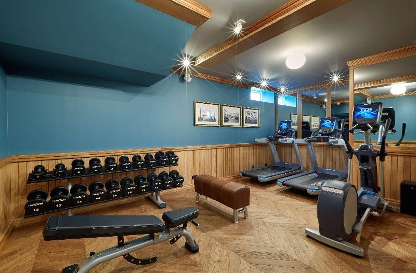 Reykjavik Konsulat Hotel Curio Collection by Hilto