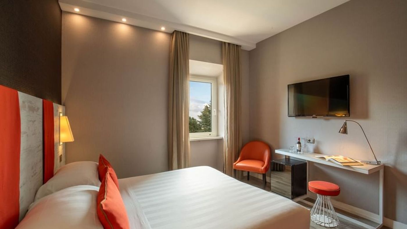 The-Guardian-Room-34