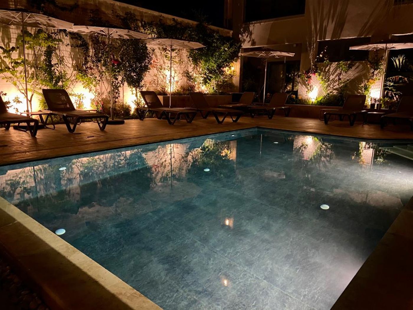 The-Village-Boutique---Spa-Pool-3