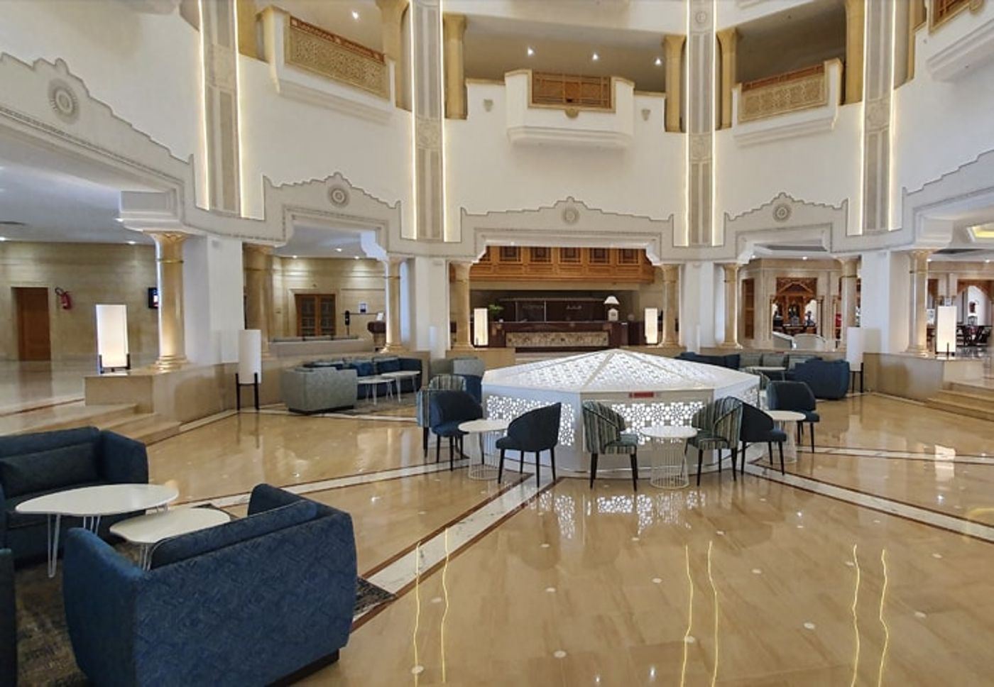 Golden Yasmine Mehari Hammamet