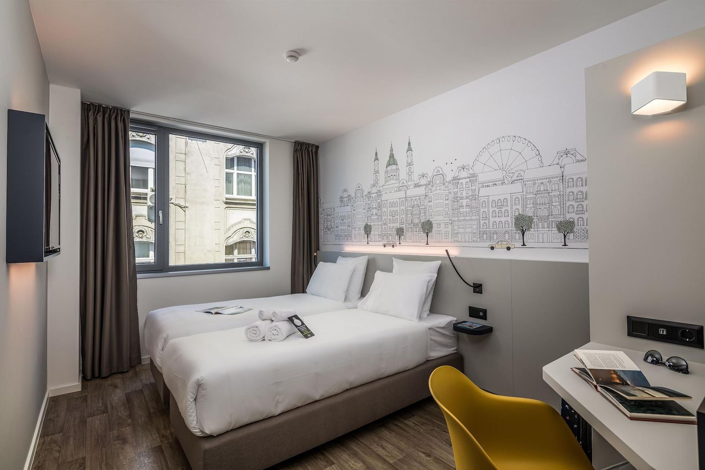 B-B-Hotel-Budapest-City-Room-16