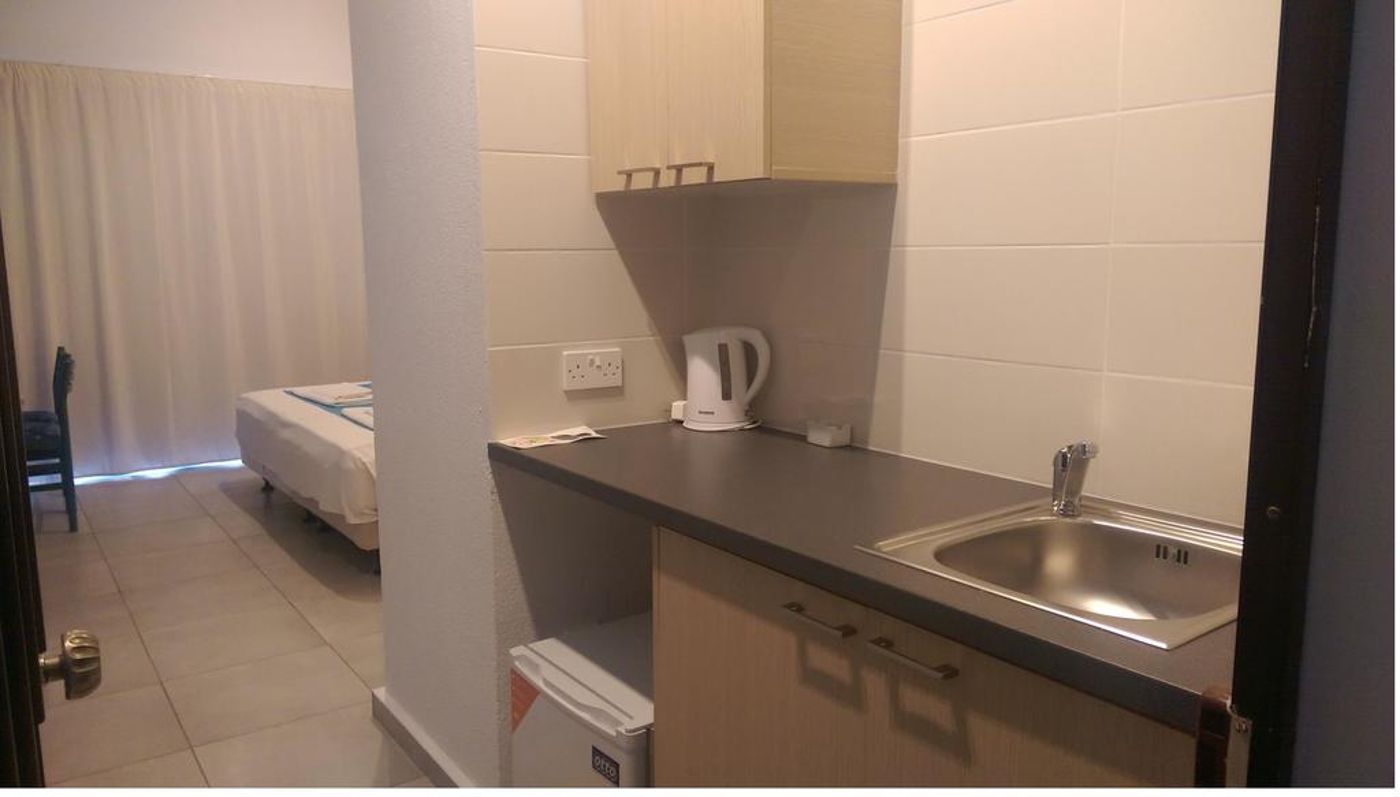 Sea Cleopatra Napa Hotel