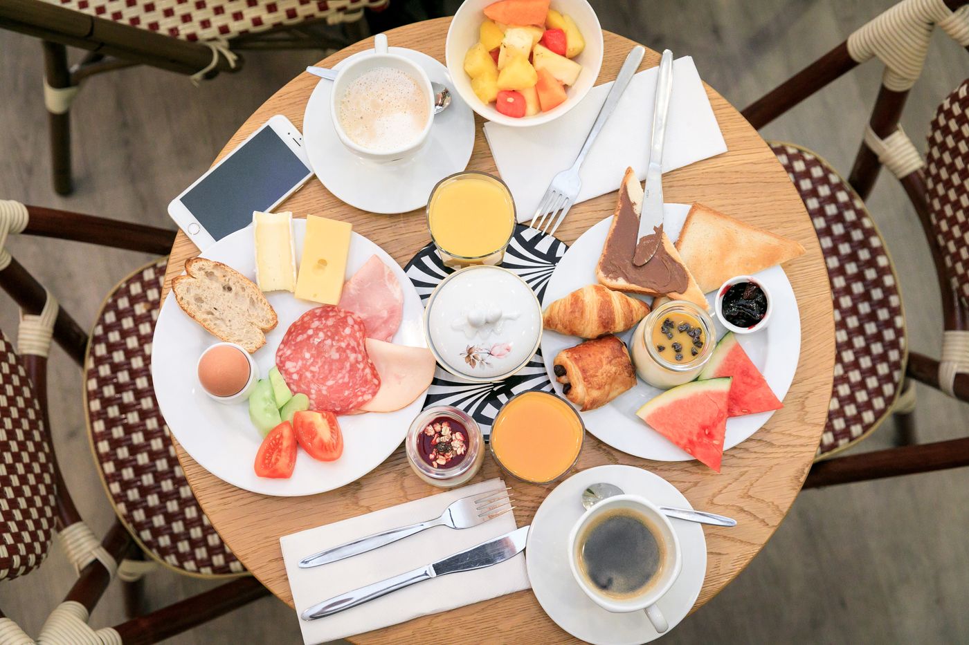 Le-Grimaldi-by-Happy-Culture-Restaurant-30