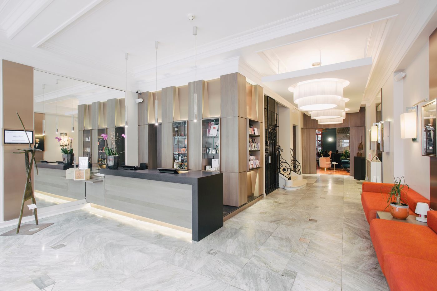 Mercure Bayonne Centre - Le Grand Hôtel-France-BAYONNE-Lobby-7
