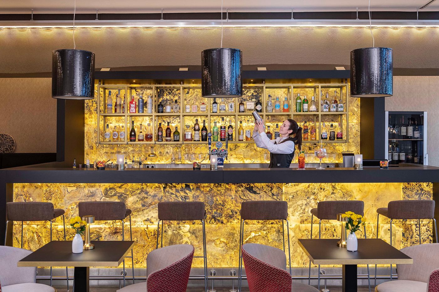 NH-Collection-Koln-Mediapark-Bar-7