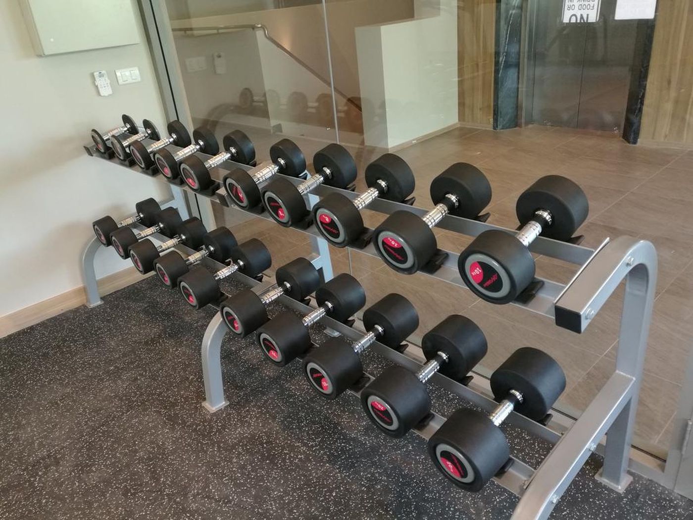 Oakwood-Hotel-Journeyhub-Phuket-Sports-and-Entertainment-35