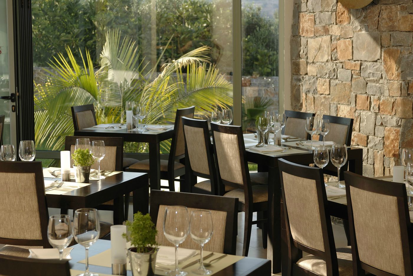 Angela Studios & Apartments