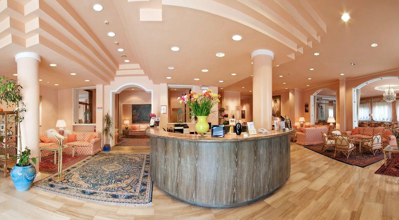 Hotel-Settentrionale-Esplanade-Lobby-5