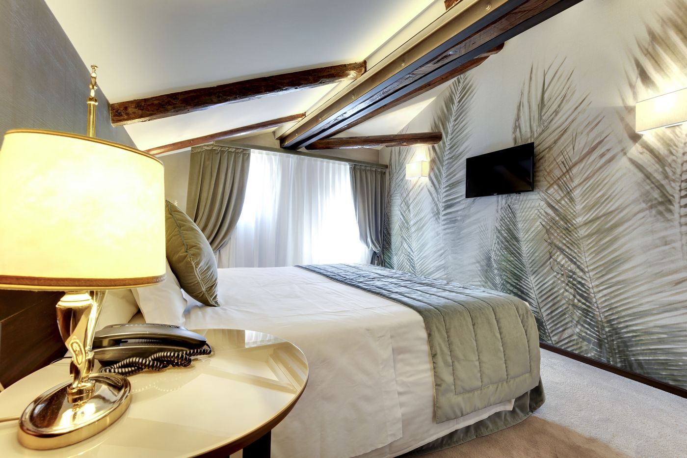 Hotel-Dona-Palace-Room-41