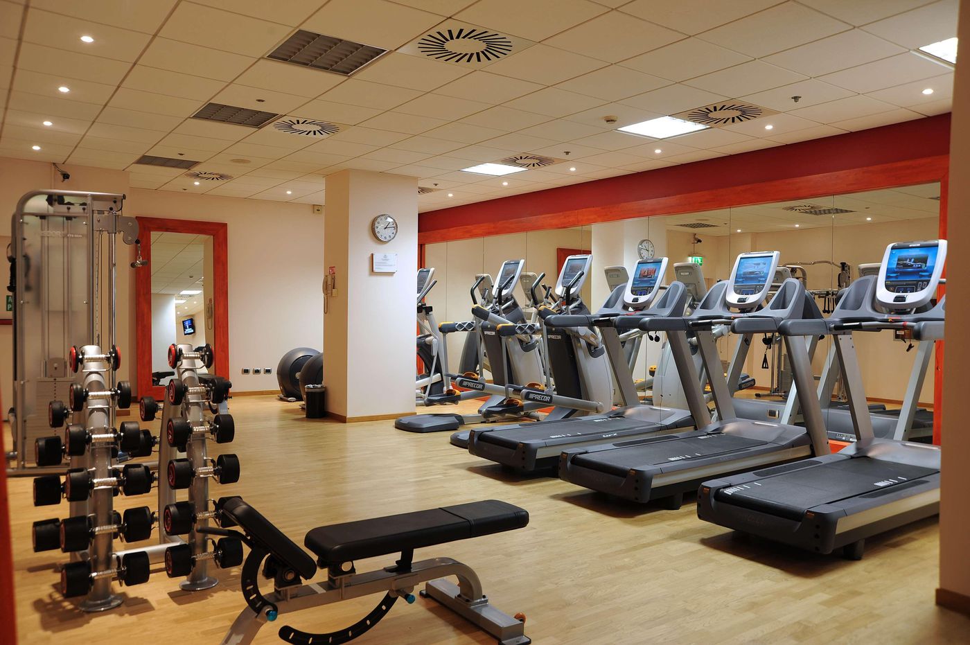 Hilton-Milan-Sports-and-Entertainment-66