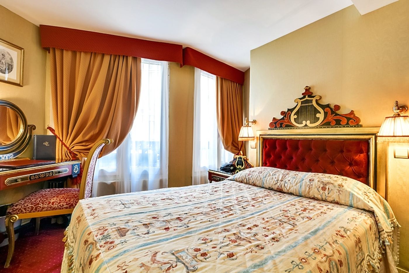 Villa-Opera-Drouot-Room-19