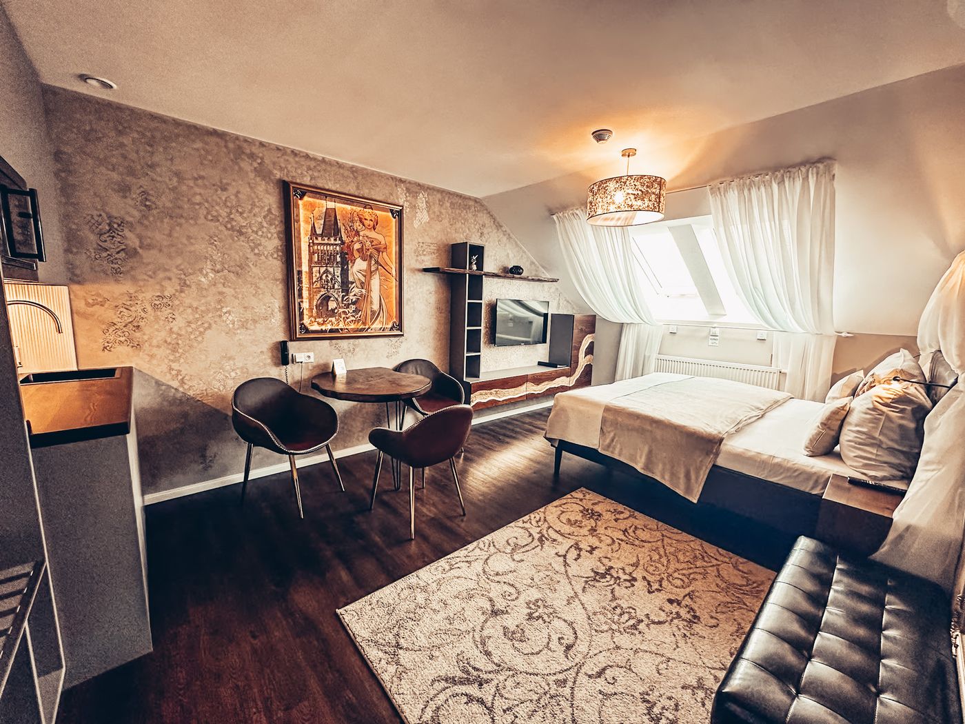 Alfons-Boutique-Hotel-Room-15