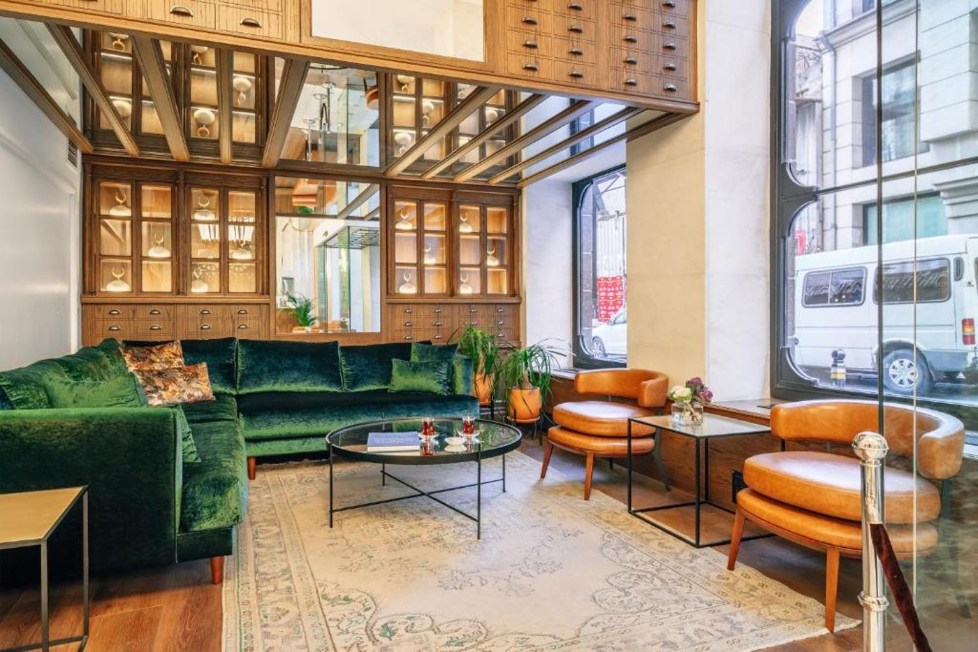 Occidental-Pera-Istanbul-Lobby-9