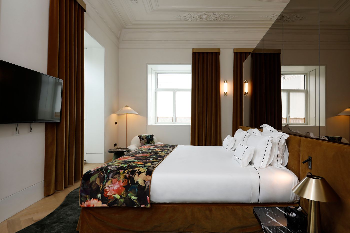 Montebelo-Vista-Alegre-Lisboa-Chiado-Hotel-Room-13