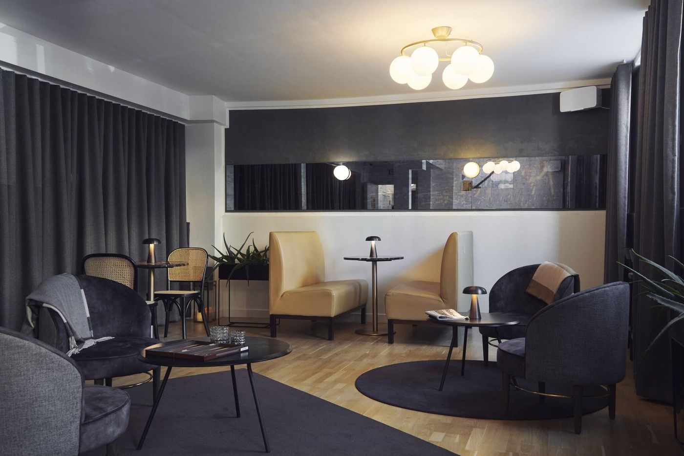 Sct-Thomas-Restaurant-8