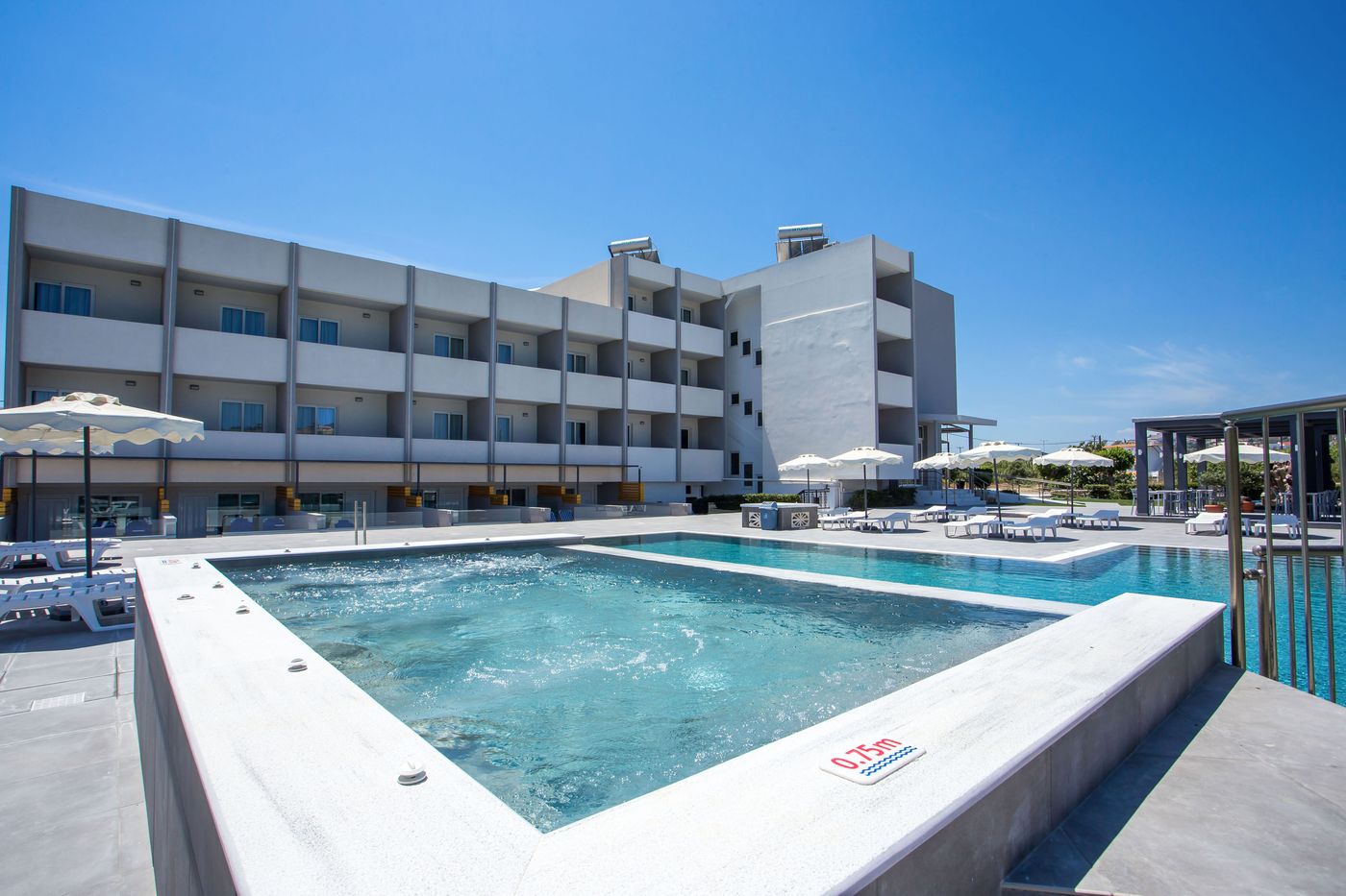 Tsampika-Hotel---Studios-Pool-8