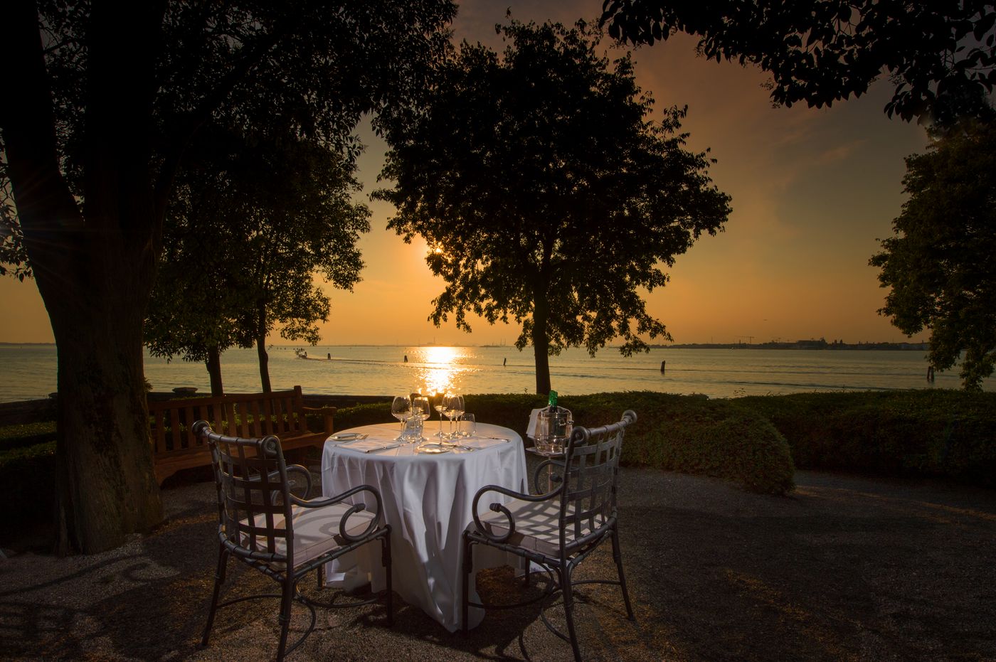 San-Clemente-Palace-Kempinski-Hotel-Venice-Terrace-84