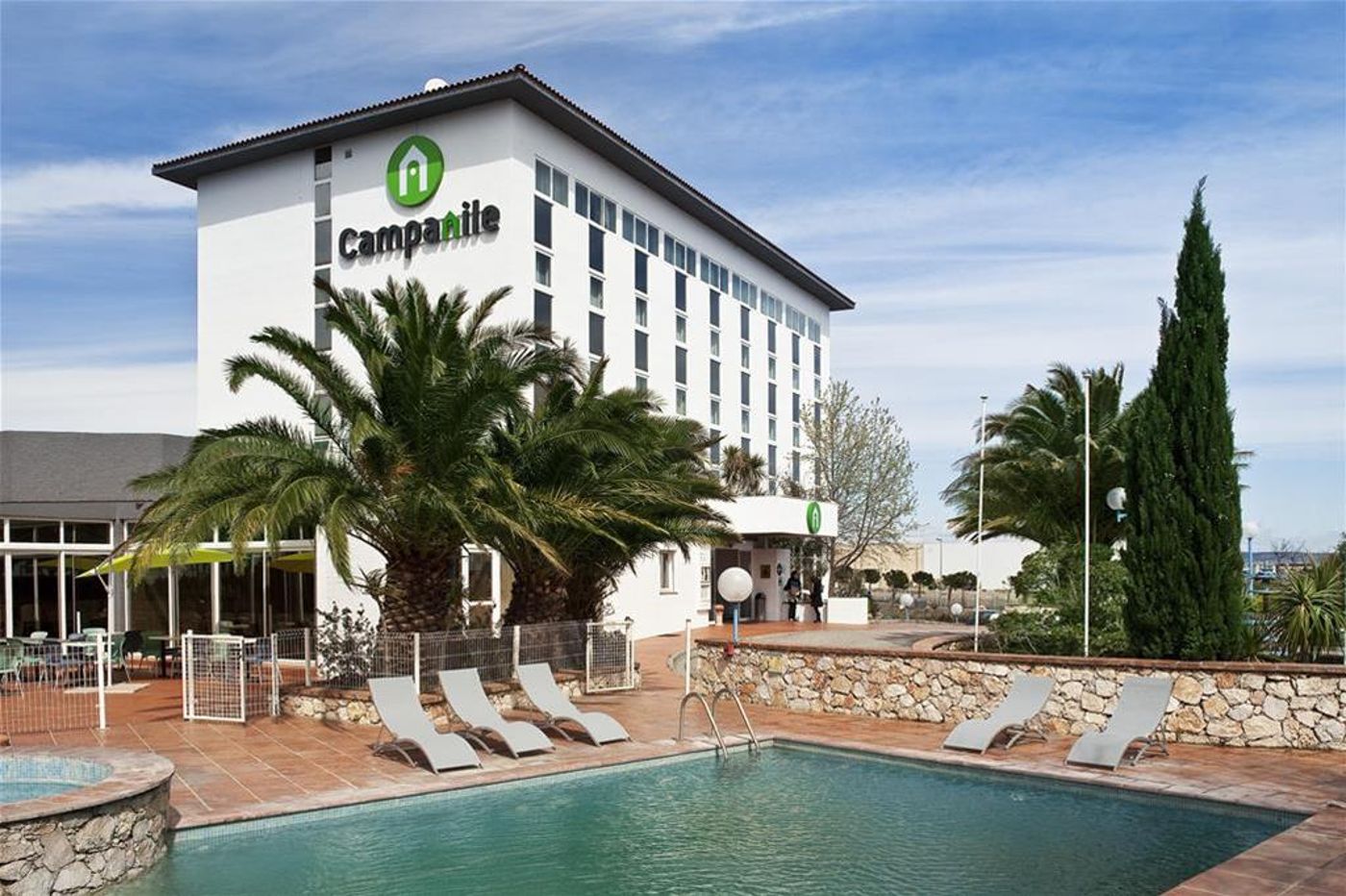Campanile Perpignan Nord - Aéroport-France-Rivesaltes-General view-10