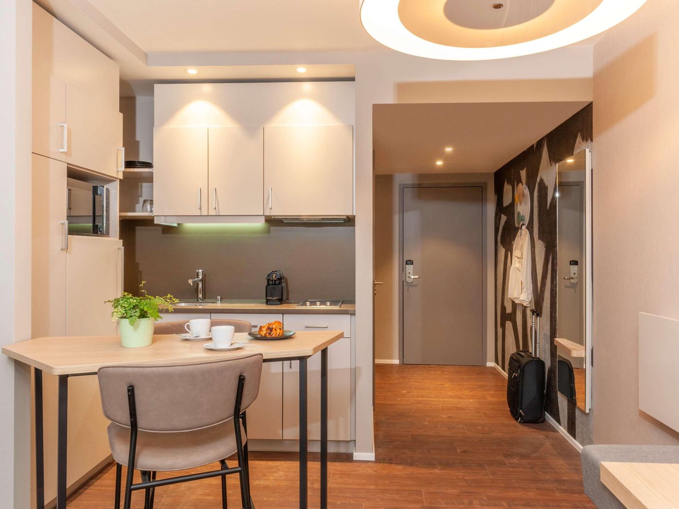 Aparthotel Adagio Zurich Center-Switzerland-Zürich-Room-6