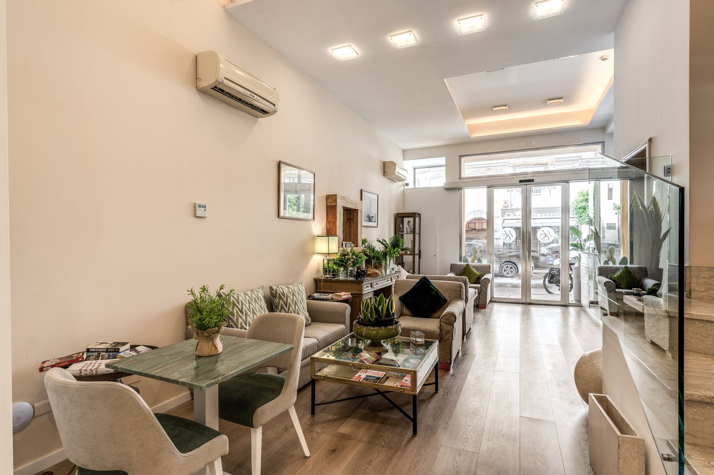 Sorrento-City-Restaurant-70