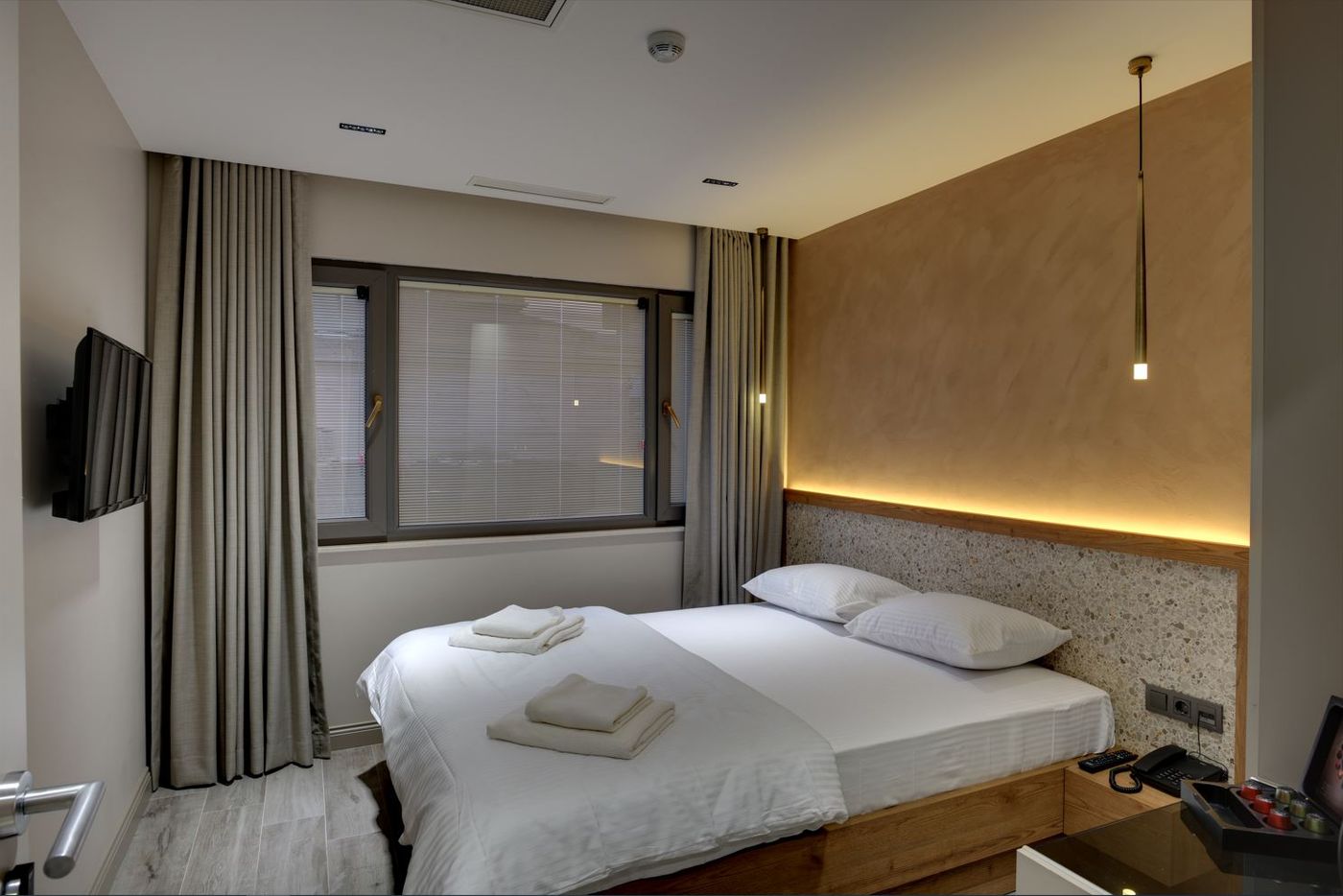 21 Rooms Hotel-Turkey-Istanbul-Room-9