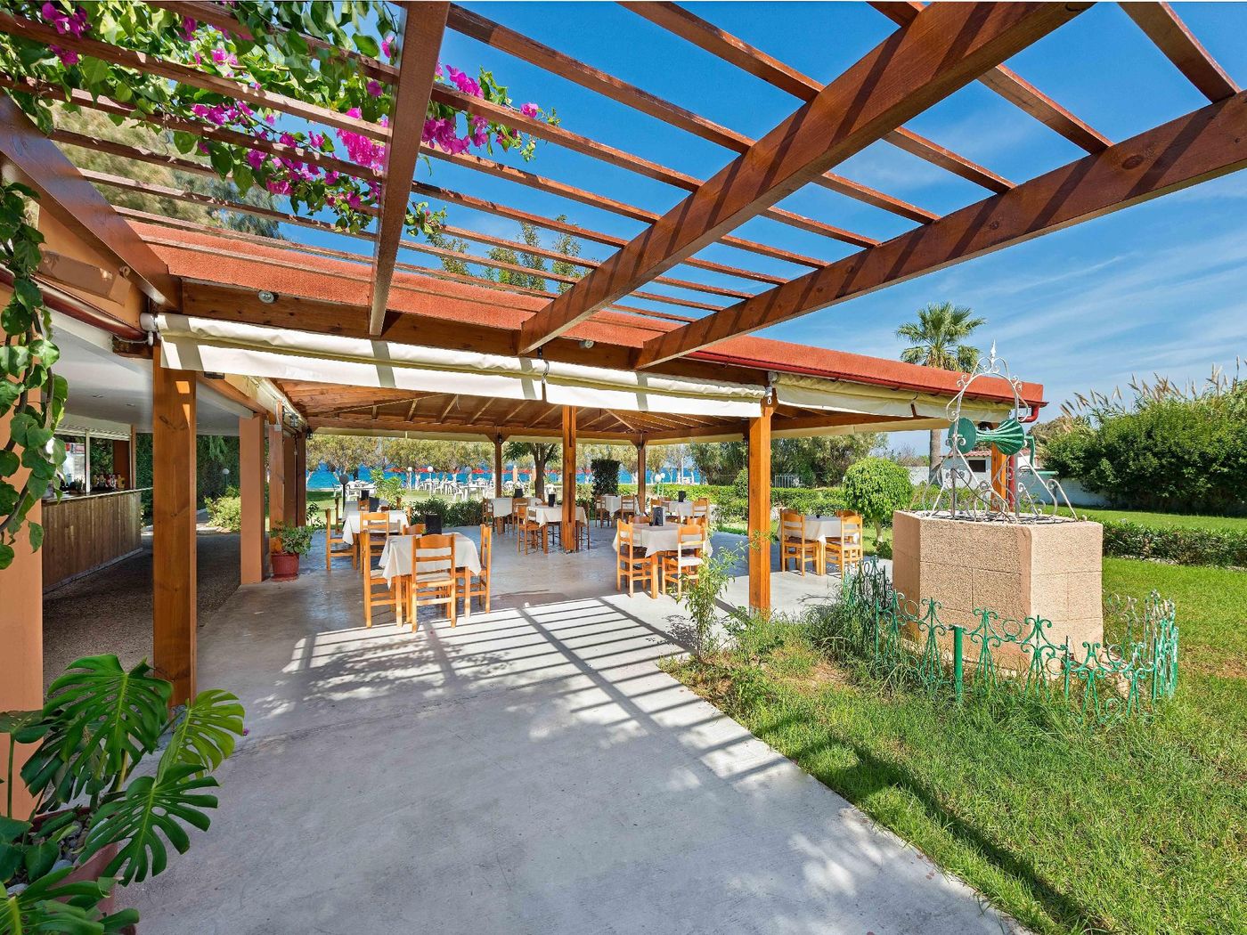 Bayside-Restaurant-13