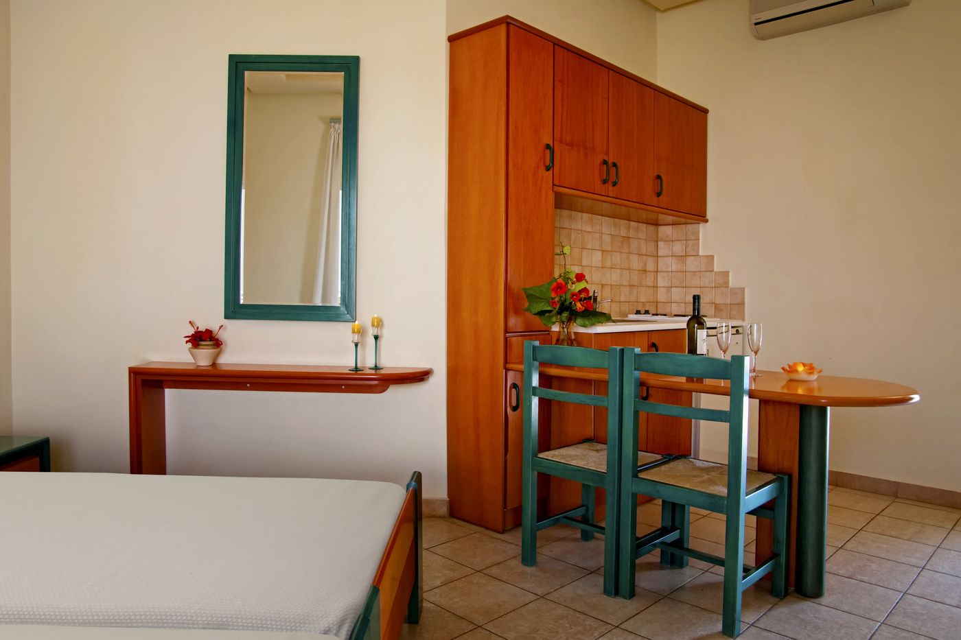 Papadakis-Apartments-Room-13