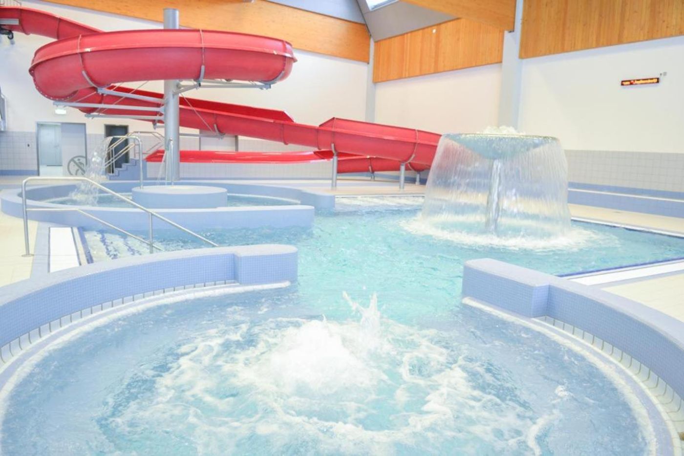 Hotel TJ Chodov-Czech Republic-Praha-Pool-5