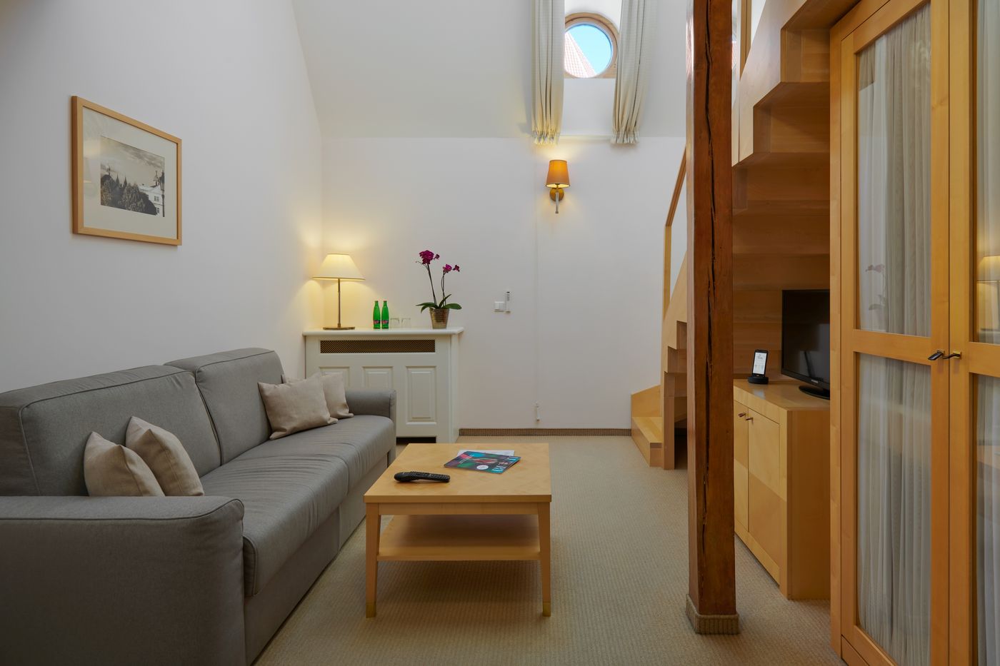 Ventana-Hotel-Prague-Room-20