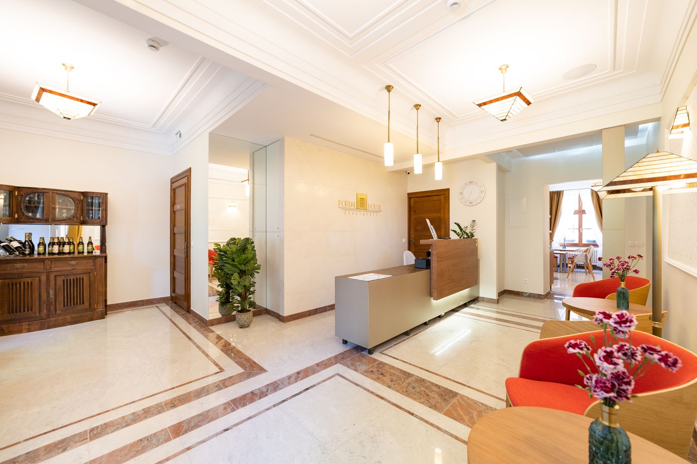 Portal-House-Apartments-Lobby-2