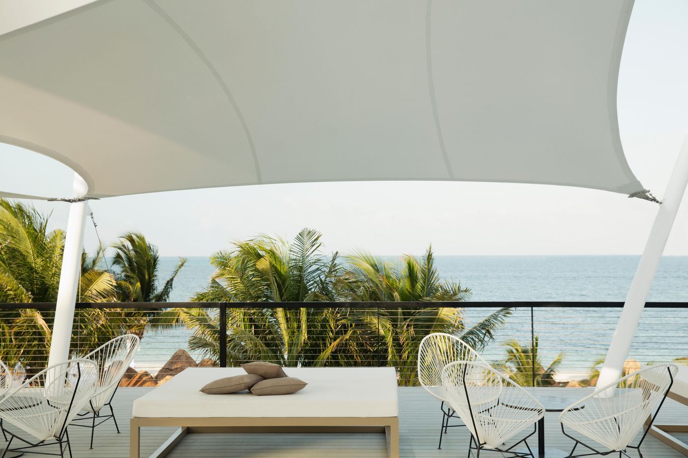 Finest-Playa-Mujeres-by-Excellence-Group-Bar-33