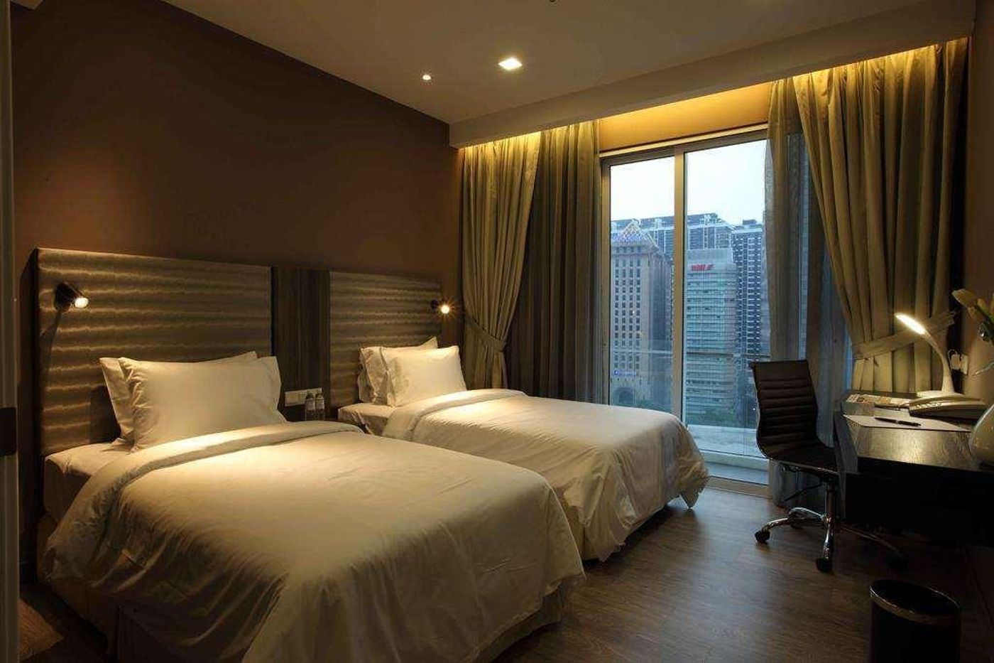 Ramada Suites By Wyndham Kuala Lumpur City Centre-Malaysia-Kuala Lumpur-General view-2