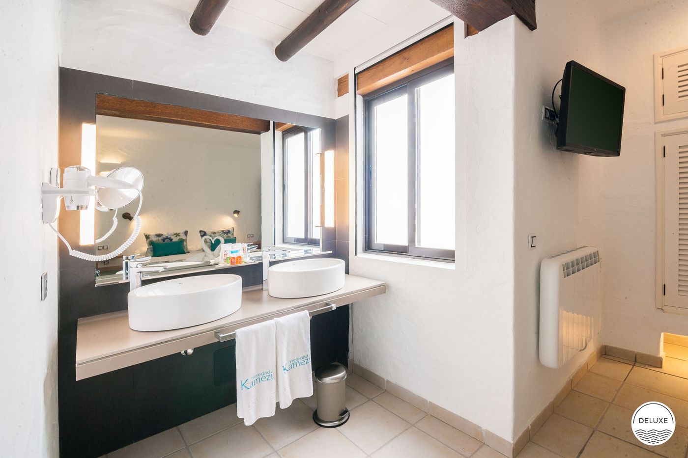 Villas-Heredad-Kamezi-Room-37