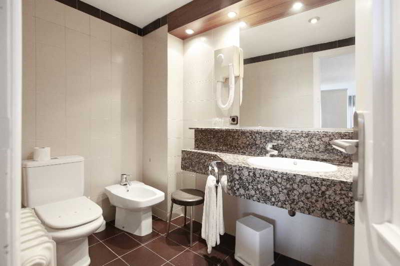 Prestige-Mar-y-Sol-Room-19